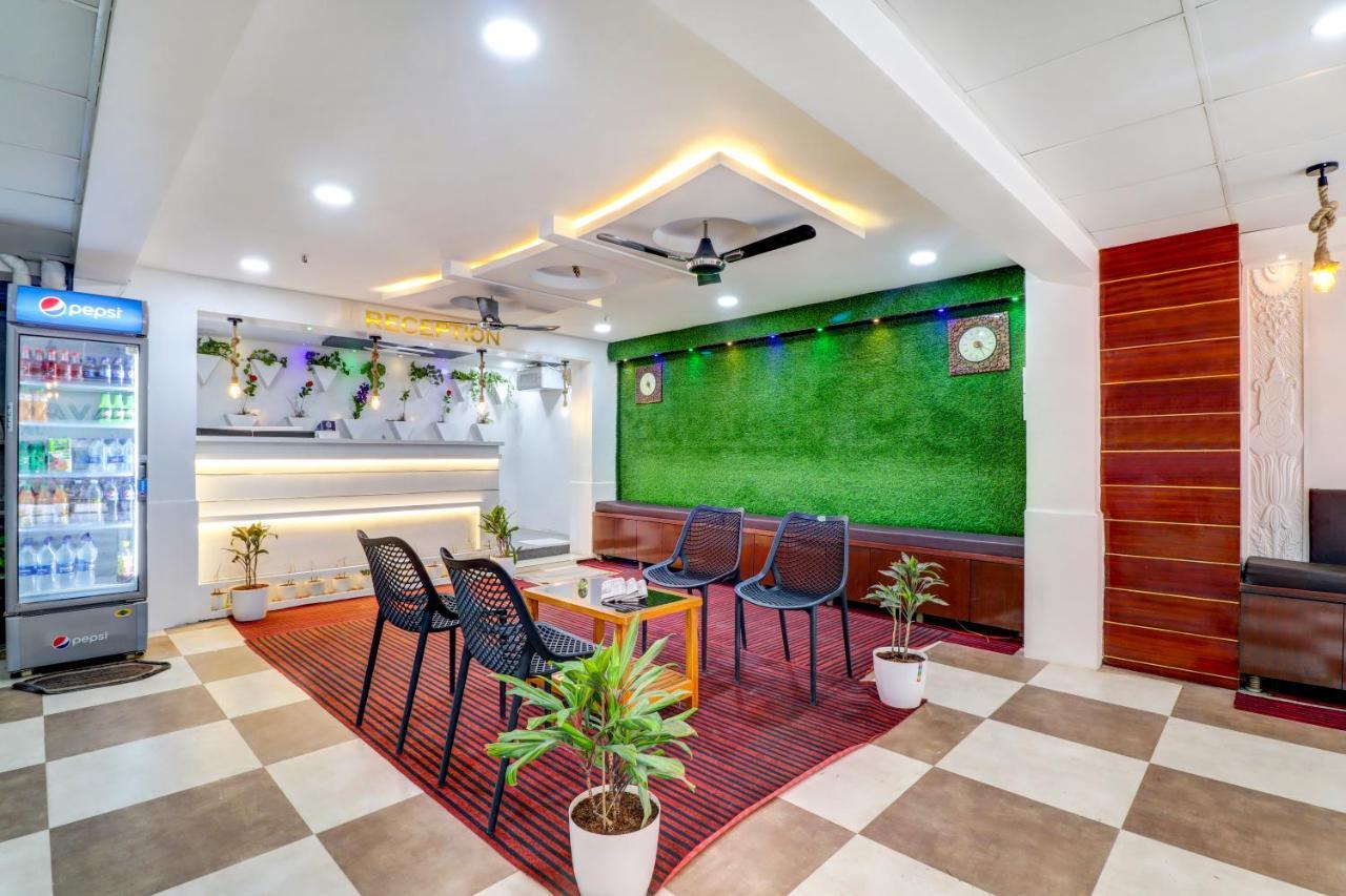 Hotel Brundavan International Guntūr Buitenkant foto