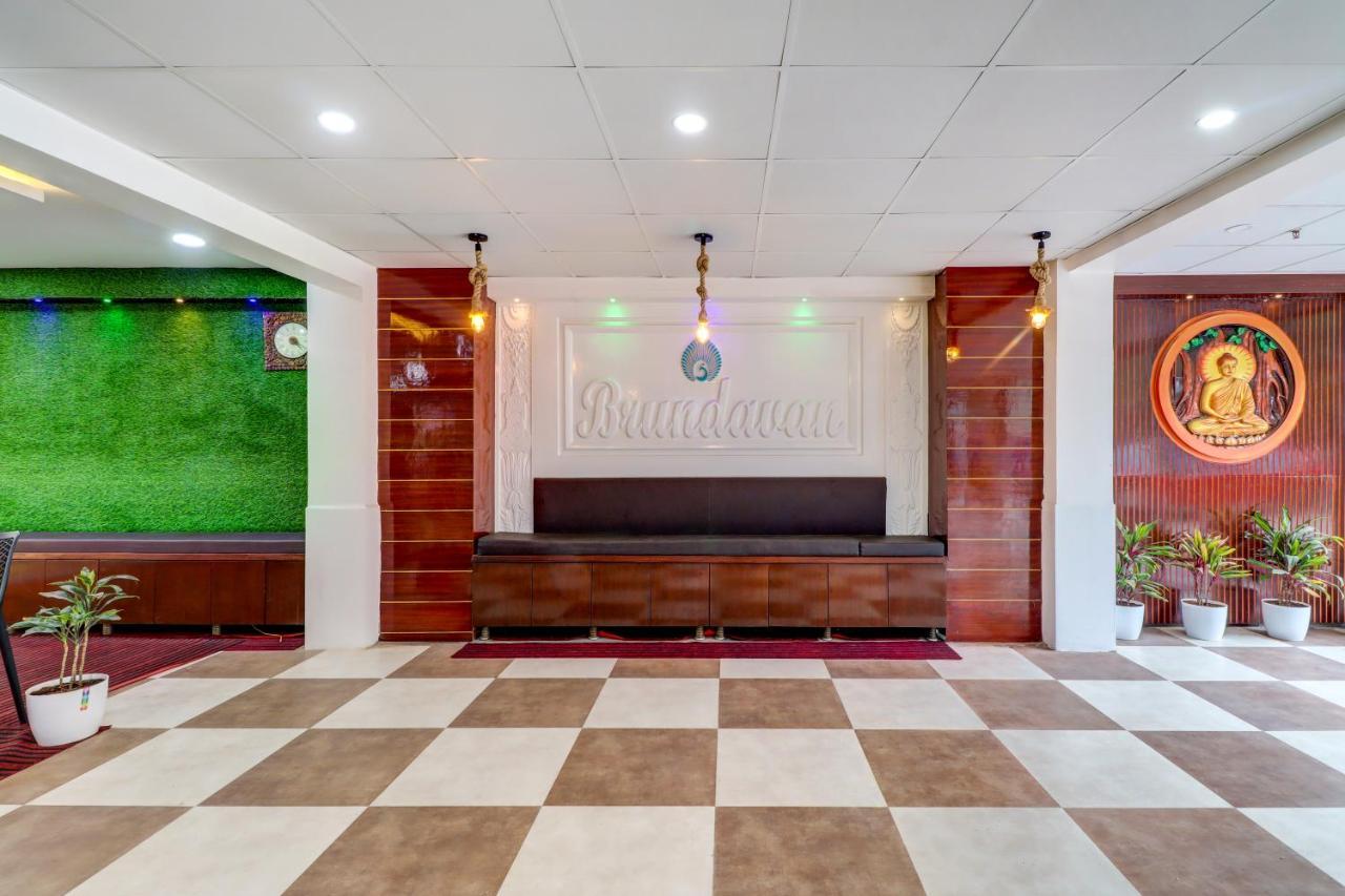 Hotel Brundavan International Guntūr Buitenkant foto